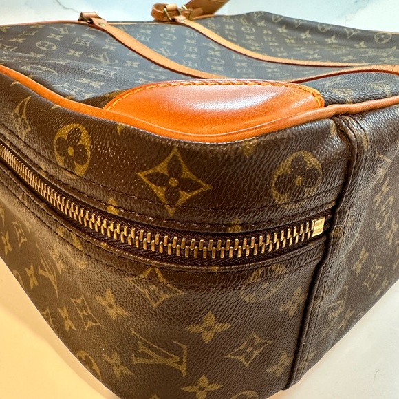 Louis Vuitton Sirius 50 Weekender Bag - Picture 3 of 11
